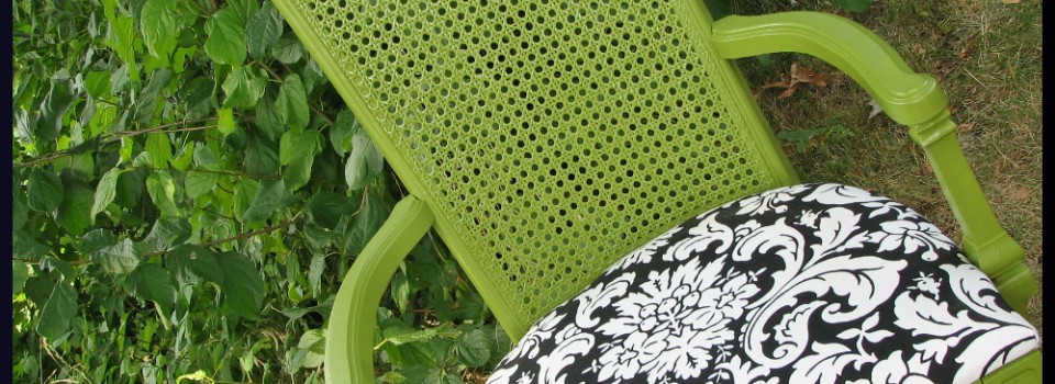 Eden Damask Chair w Logo sp Eden Damask Chair w Logo sp