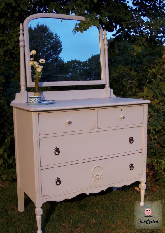 Pretty In Prelude Antique Dresser With Mirror Tuesday S Treasures