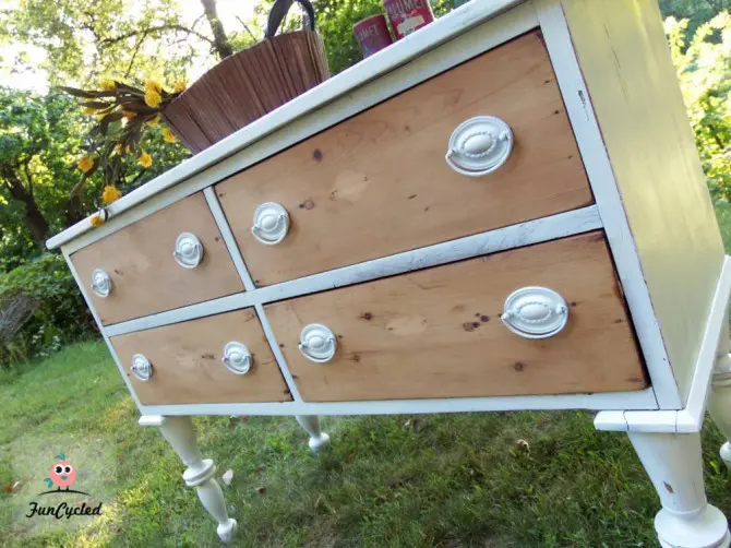 October at Anchor No 5 Boutique