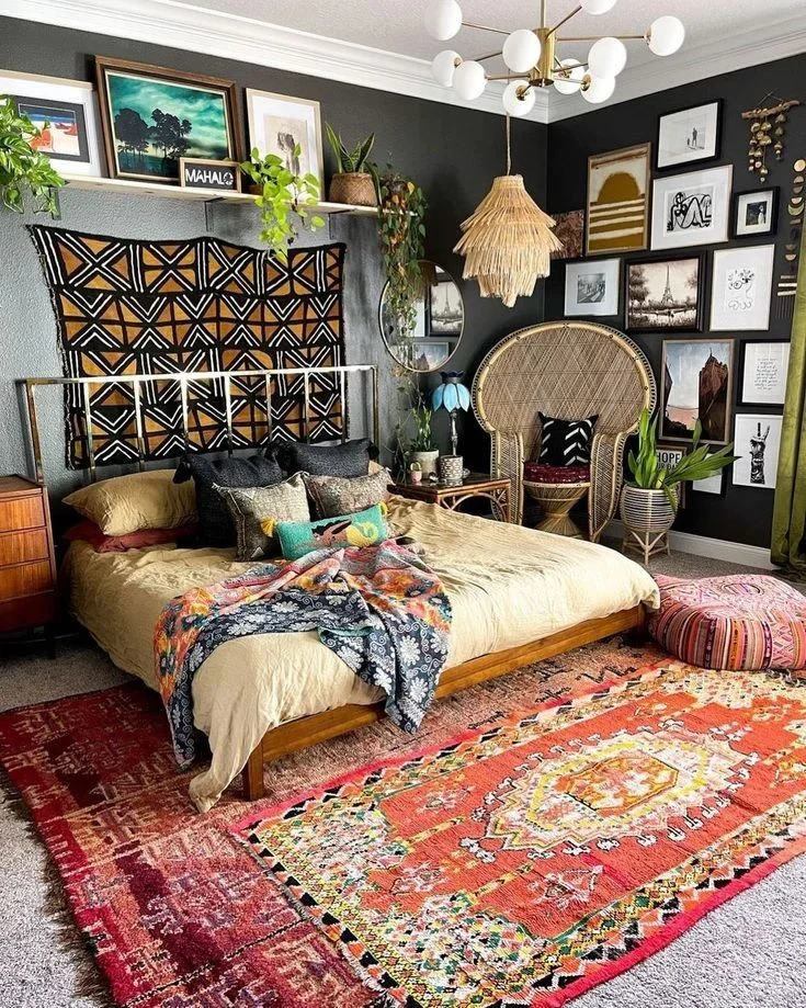 maximalist bedroom idea
